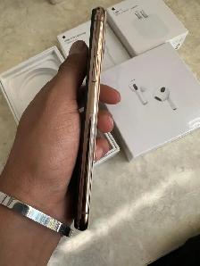 iPhone 11 pro 128GB AirPods/Charger Bundle/Delivery - Photo 4