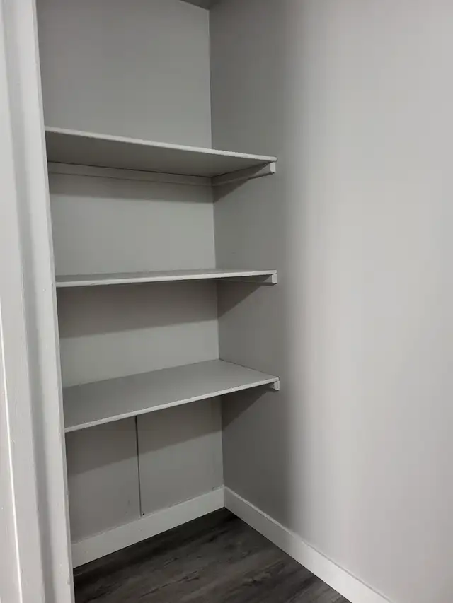 $1095/Month One Bedroom Suite for Rent April 15th - Photo 8