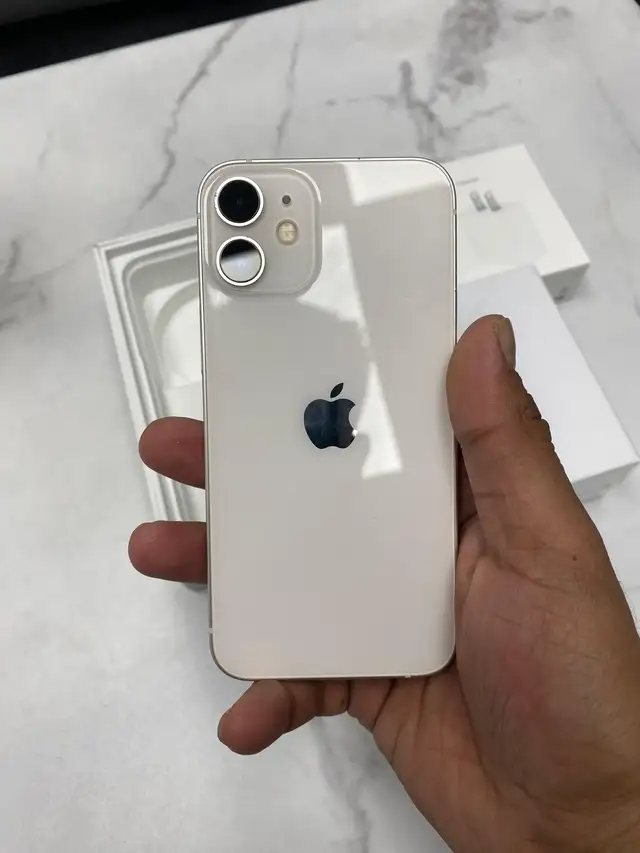 iPhone 12 mini 64gb AirPods Bundle/Delivery - Photo 4