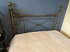 Iron / Metal Headboard Bed Set - Full Size - Photo 3