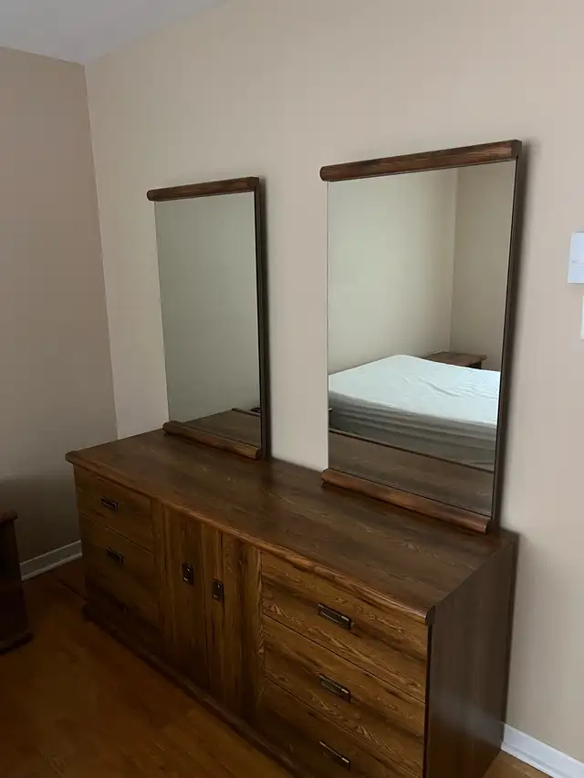 Dresser,armoire,night tables