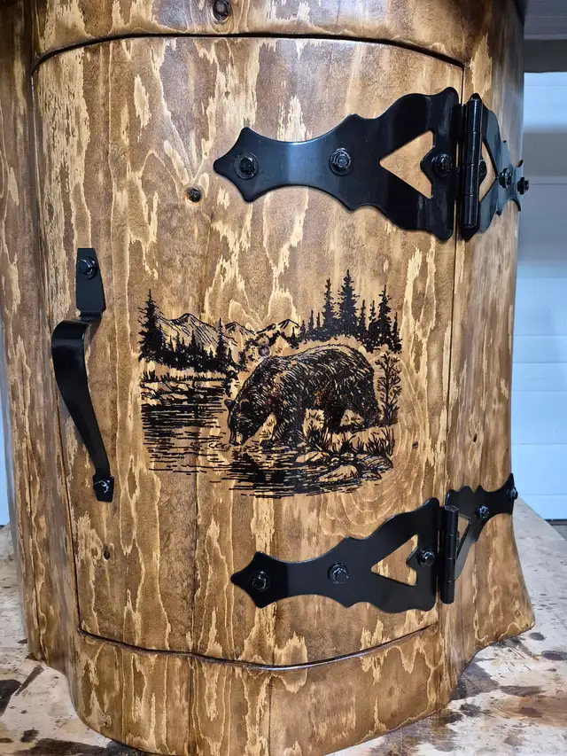 Live edge bar/coffee bar - Photo 4