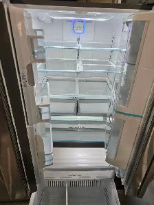 WOW! LG 33' Stainless Steel French Door Fridge Bottom Freezer - Photo 3