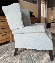 High-end Pushback Recliner $100.00 - Photo 3