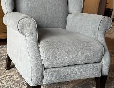 High-end Pushback Recliner $100.00 - Photo 6