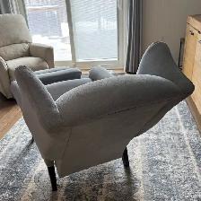 High-end Pushback Recliner $100.00 - Photo 9