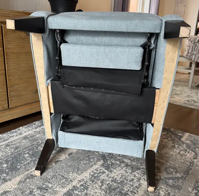 High-end Pushback Recliner $100.00 - Photo 10