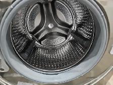 WOW Samsung 27' Stainless Steel Frontload Stackable Washer Dryer - Photo 4