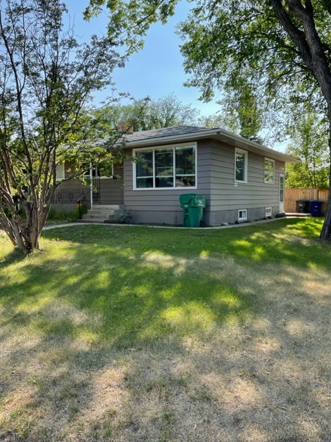 Full half duplex-Great Eastside area-lease signing bonus - Photo 2