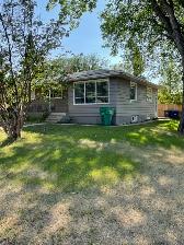 Full half duplex-Great Eastside area-lease signing bonus - Photo 2