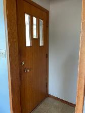 Full half duplex-Great Eastside area-lease signing bonus - Photo 3