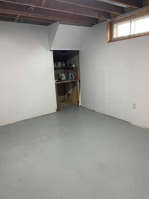 Full half duplex-Great Eastside area-lease signing bonus - Photo 12