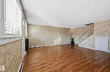 PRIME LOCATION - 3 bedroom townhouse - 14530 52 ST NW - Photo 4