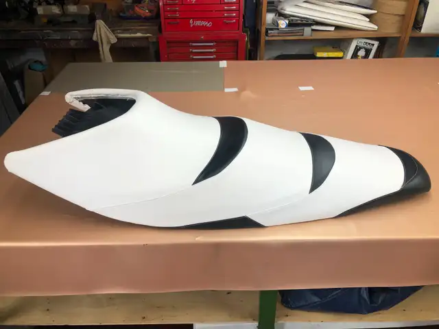 BOAT AND MARINE UPHOLSTERY - Photo 9