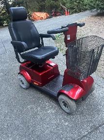 scooter Fortress 1700 TA 4 Wheel Electric Scooter $900 - Photo 2