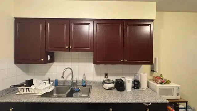 2 Bedroom Apartment For Rent in LoLo (Lower Lonsdale), - Photo 2