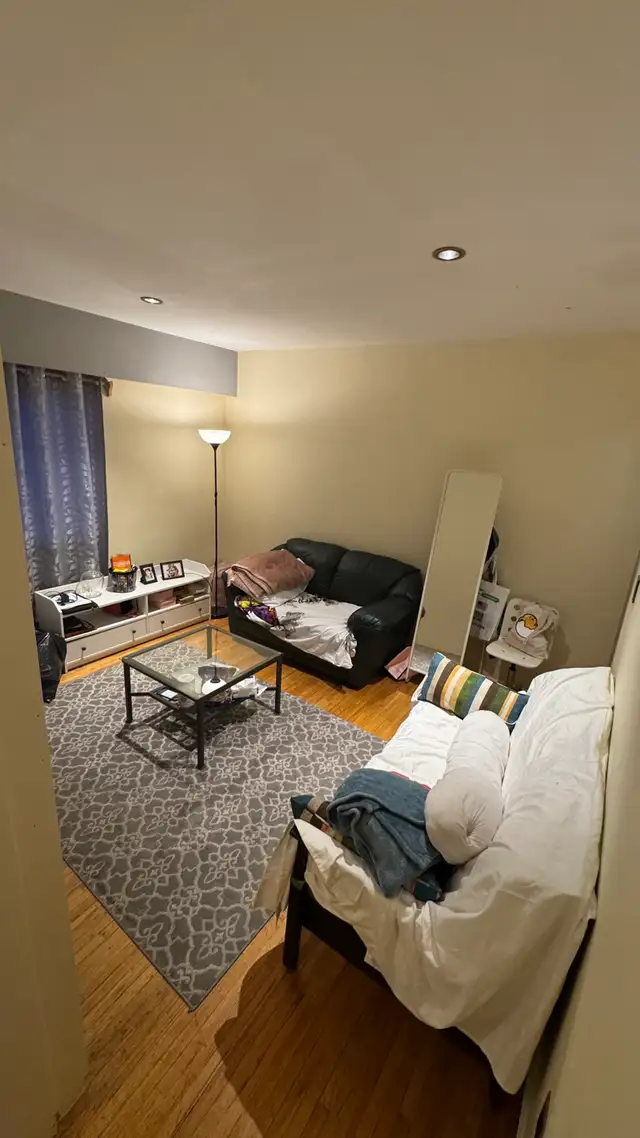 2 Bedroom Apartment For Rent in LoLo (Lower Lonsdale), - Photo 8