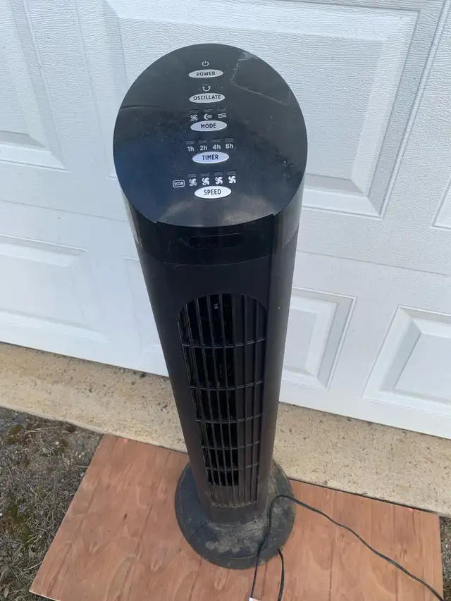 Oscillating Tall Fan for Summer Hot Days Weather
