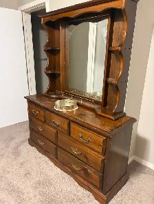 Furnished Room / Bathroom CALG NE - Photo 5