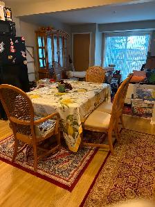 Furnished Room / Bathroom CALG NE - Photo 9