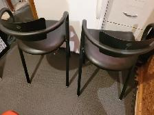 Two bar stools (New condition) - Photo 3