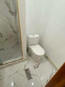 large/bright/quiet room near UTM Dundas/ErinMillsPkwy May-August - Photo 5