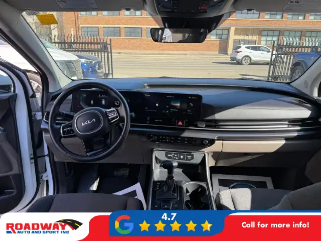 2025 Kia Carnival 8 PASSENGER | HEATED SEATS   STEERING WHEEL... - Photo 12