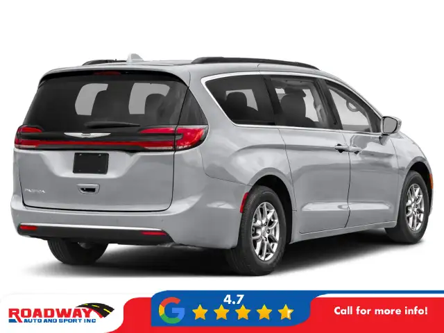 2022 Chrysler Pacifica Touring L - Photo 2