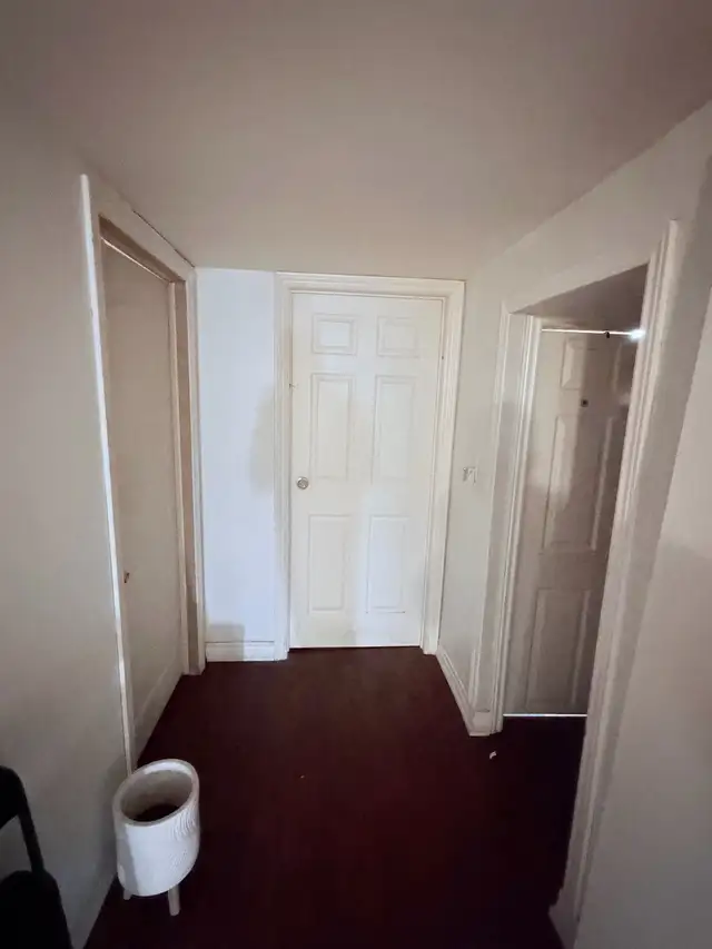 room For Rent - Photo 4
