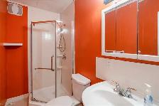 2 Bedroom Main Floor Unit – All Utilities Included - Photo 9