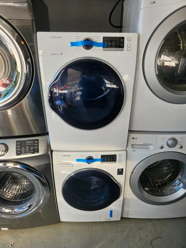 WOW! Samsung 24' White Front-Load Stackable Washer Dryer Pair