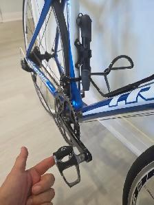 Trek 4.7 Madone Road Bike - Photo 5