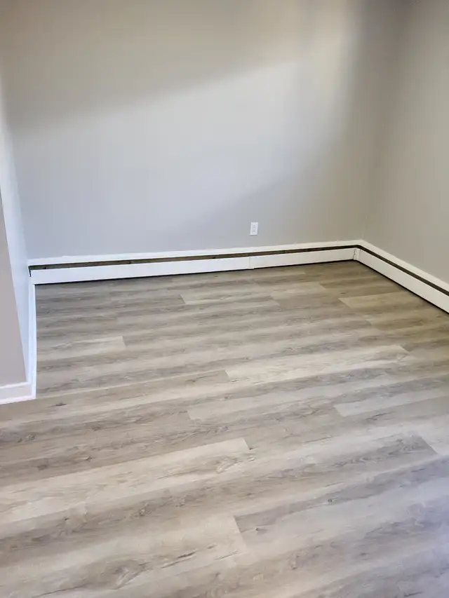 BEST VALUE ! HALIFAX 1 BEDROOM FLAT ACT FAST ! - Photo 8