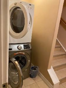 Summerside - Walkout 1 Bdrm Basement Suite - All utilities incl. - Photo 8