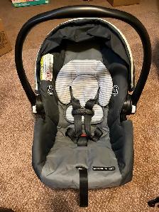 Graco  Click Connect Stroller, Infant Car Seat and 2