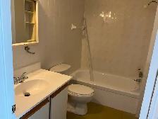 5.5 St. Leonard, 2e étage, grand, lumineux, propre, 1e mai/apres - Photo 5