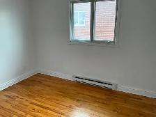 5.5 St. Leonard, 2e étage, grand, lumineux, propre, 1e mai/apres - Photo 10