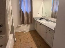 Room for rent - Photo 3