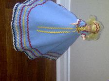 BELLE POUPÉE DÉCO QUI PEUT S'ASSOIRE SA BELLE ROBE: $5.00 - Photo 2