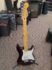 Fender 2010 Mexican Stratocaster HSS Electric Guitar