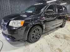 2014 DODGE GRAND CARAVAN SXT -STOW AND GO - FINANCEMENT 100% APP - Photo 3