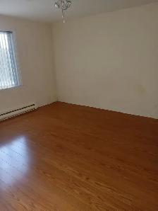 Grand 4 1/2 à louer - Photo 8