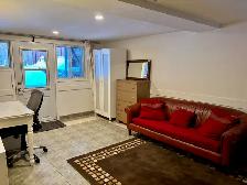 Chambre meublée / entrée privée / 20m2 / dispo 11 mai ou 1 juin