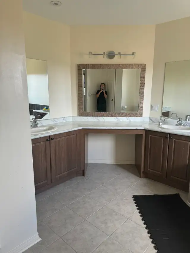Master Bedroom | Shared Kitchen | Close to York University - Photo 6