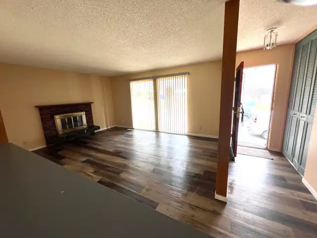 house for rent main suite