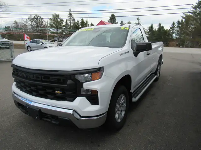 2024 Chevrolet Silverado 1500 Work Truck | 5.3L V8 | A/C | Power - Photo 4