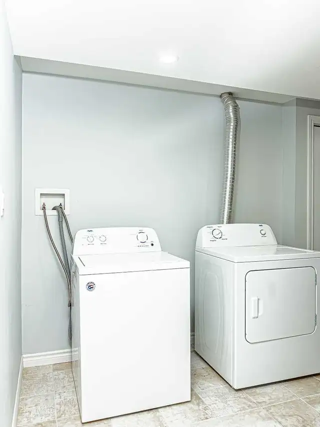 1 Bedroom Basement Apartment - $1,700 per month (Utiliti - Photo 10