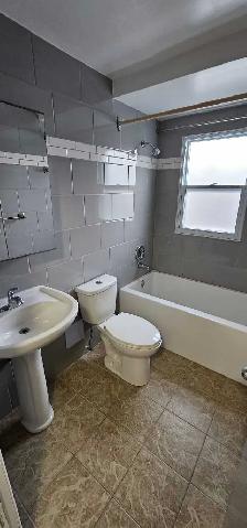 2 bedroom apartment in Uptown Waterloo - Photo 9