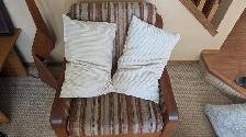 Throw Pillows (set of 6) - Photo 3