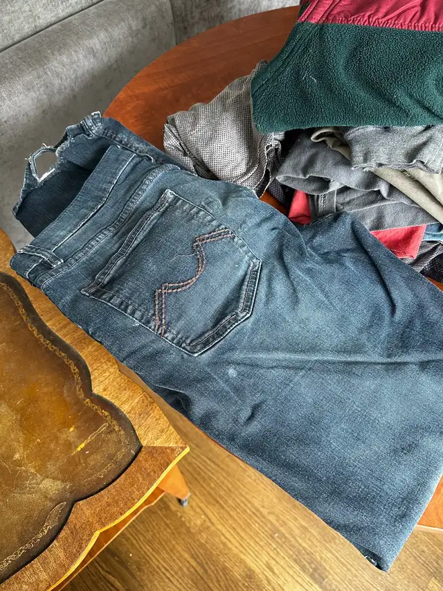 stack of clothes - Photo 3